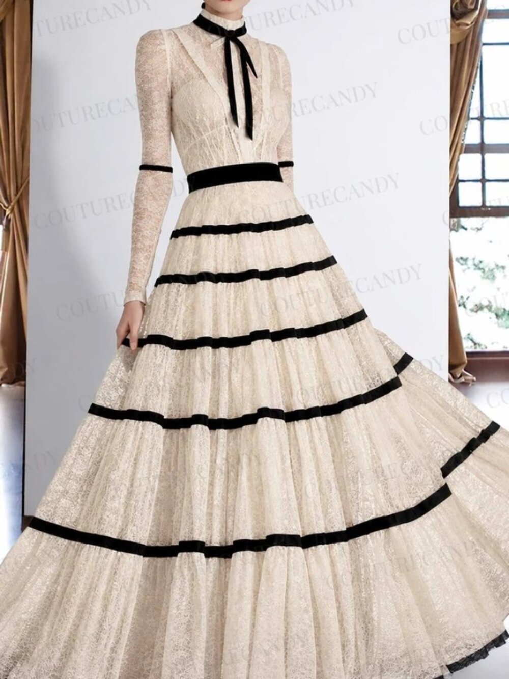 NWT Janique K7031 High Neck Long Sleeve A-Line Dress Ivory/Ivory/Black size 6